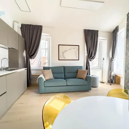 Appartement Corridoni 2e Tirabora Short Rent *