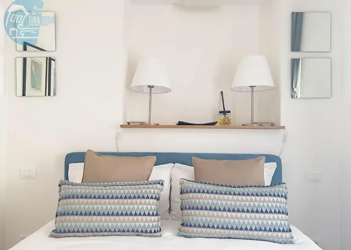 Corridoni 2e Tirabora Short Rent * Terst